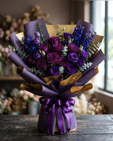AU9 Tamsiai violetinė